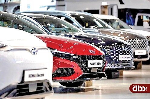 کورس قیمتی خودرو‌ها در آذر