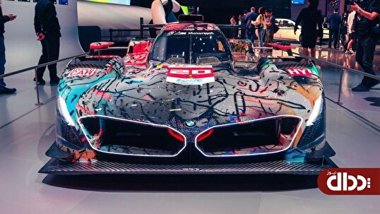 خودروی هنری bmw v8 art car در شانگهای رونمایی شد +تصاویر