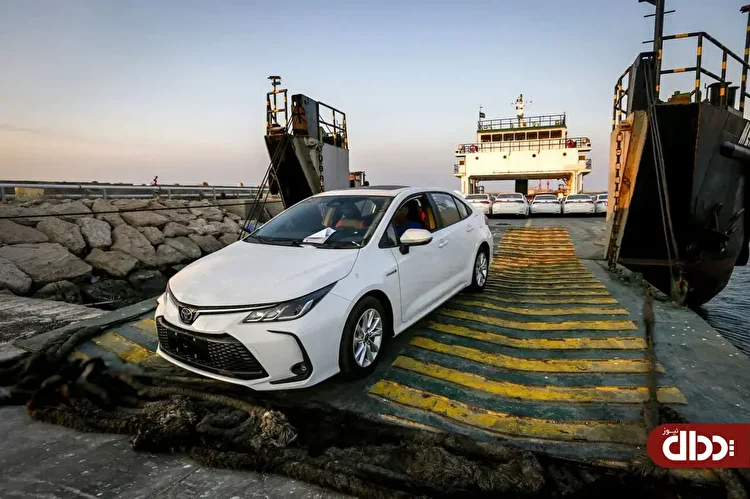 دولت باید دست از دخالت در بازار خودرو بردارد