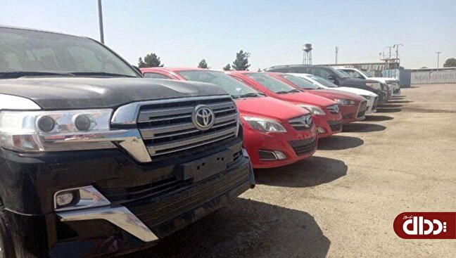 ترخیص خودرو در گمرک از سر گرفته شد