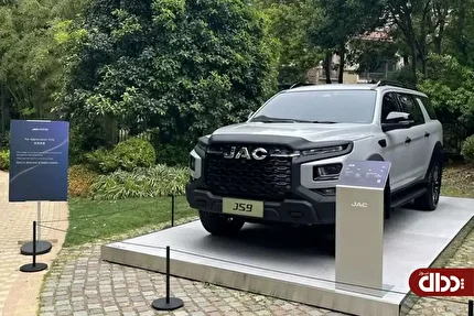 کی ام سی SR9 نوبرانه کرمانی ها برای آفرودرها!