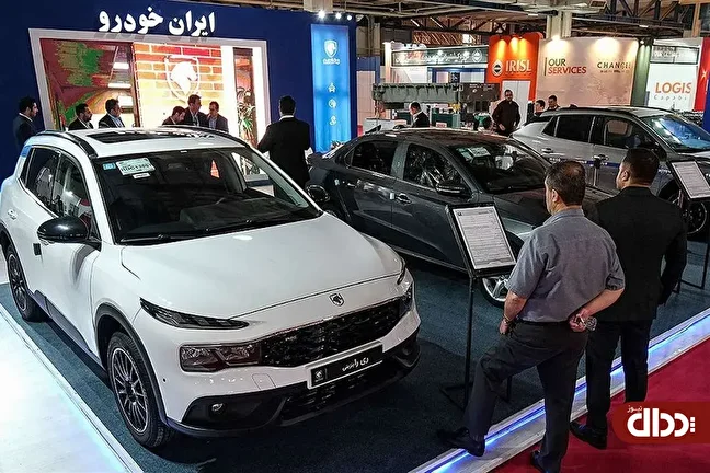 عرضه هفتگی خودروسازان با هدف کاهش التهاب بازار