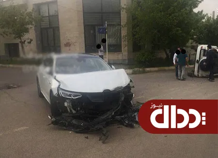 عکس/ تصادف شدید دو خودروی لاکچری