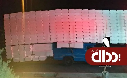 عکس/ حمل بار عجیب یک نیسان