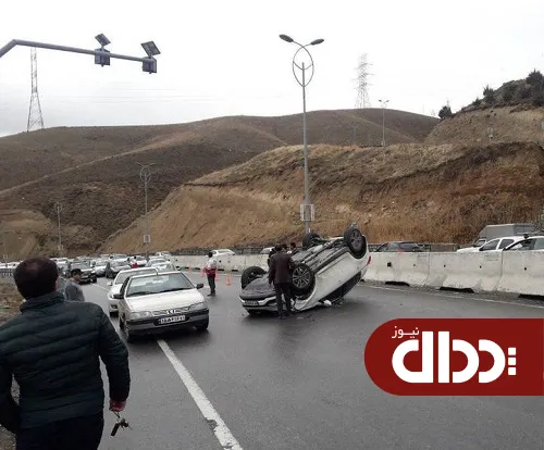 عکس/ واژگونی یک خودرو در جاده لواسان-تهران