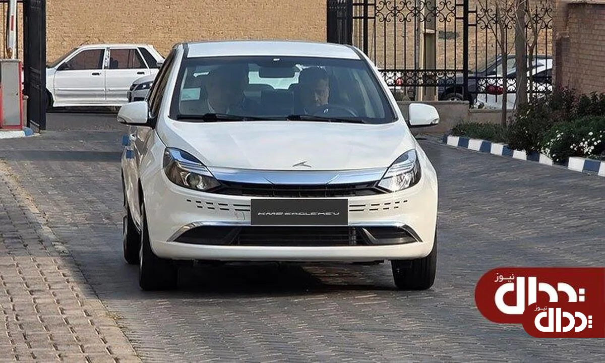 بازدید مدیر عامل کرمان موتور از سدان هیبرید ملی ایگل