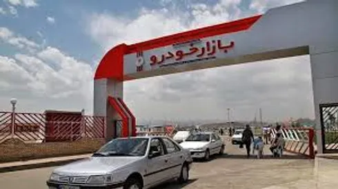 بازار خرید و فروش خودرو در شوک افزایش قیمت دلار قرار گرفت +جدول قیمت