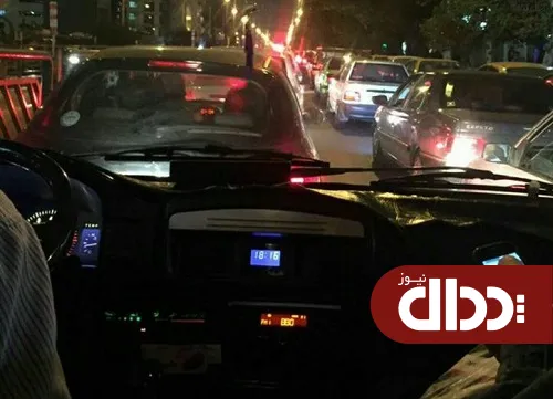 عکس/ ترافیک سنگین در خیابان انقلاب و آزادی