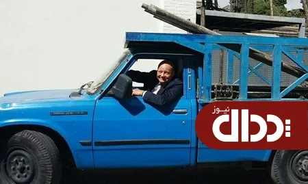 عکس/ سفیر آلمان سوار بر نیسان آبی!