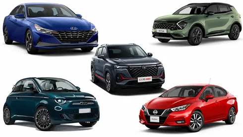 چرا نردبان قیمت خودروهای وارداتی جابه‌جا شد؟